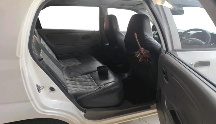 2014 Maruti Alto K10 LXI, Petrol, Manual, 27,151 km, interior