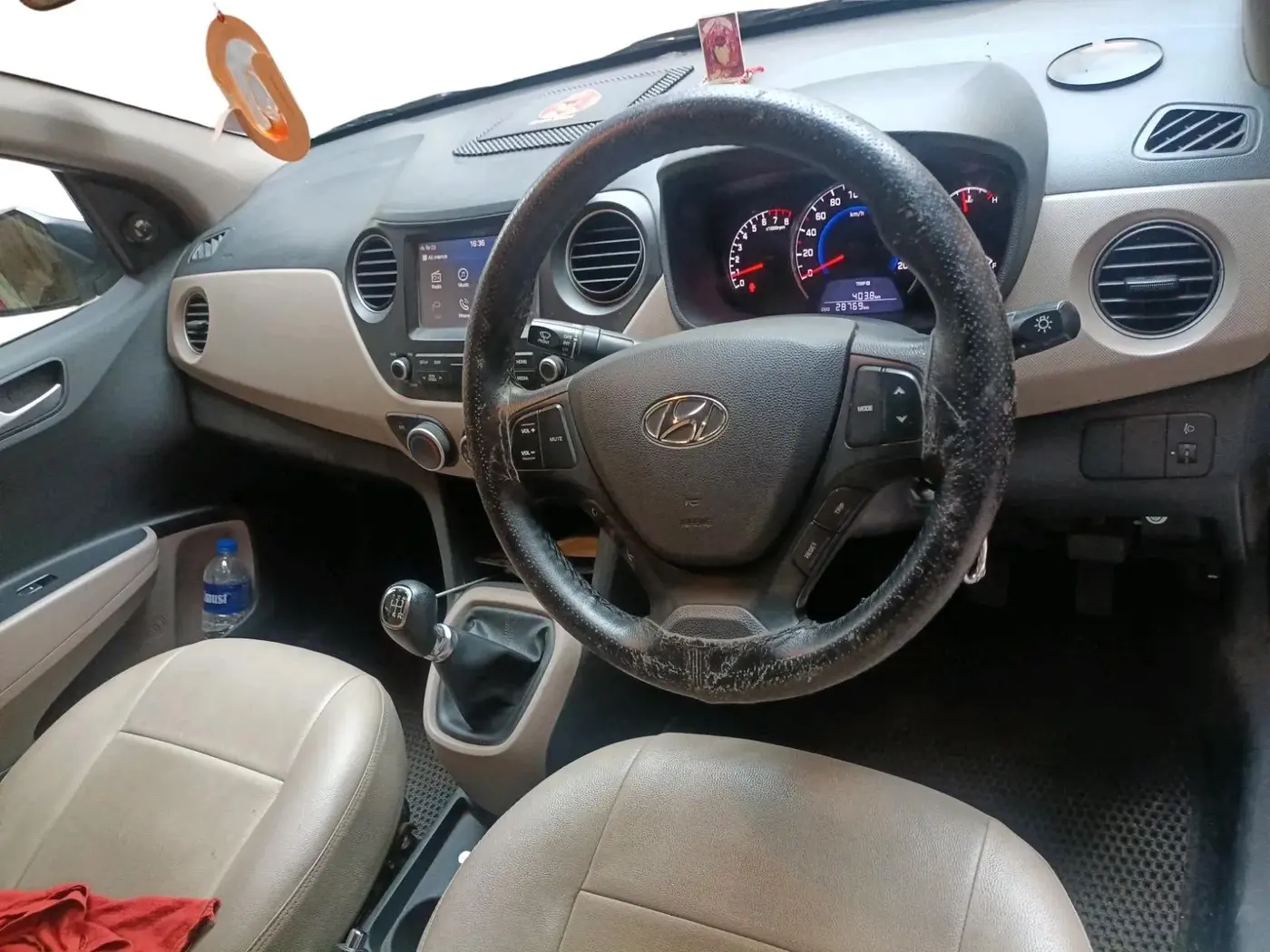 2018 Hyundai Grand i10 SPORTZ 1.2 KAPPA VTVT, Petrol, Manual, 20,769 km, interior