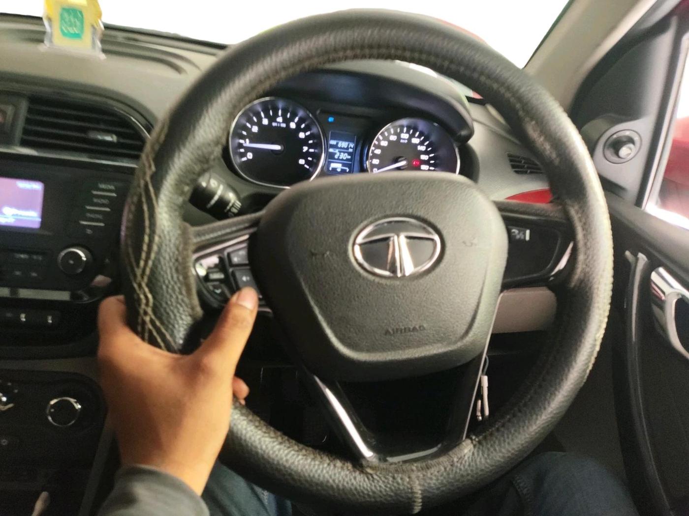 2018 Tata Tiago XZ PETROL, Petrol, Manual, 69,014 km, interior