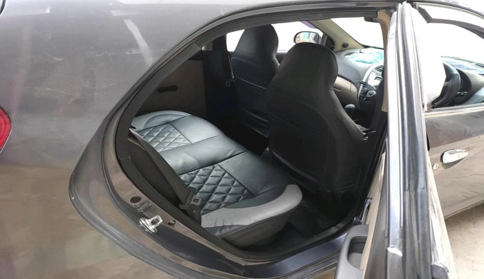 2018 Hyundai Eon MAGNA +, Petrol, Manual, 44,250 km, interior