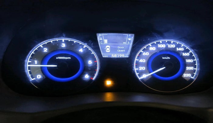 2012 Hyundai Verna FLUIDIC 1.6 CRDI SX, Diesel, Manual, 58,195 km, interior