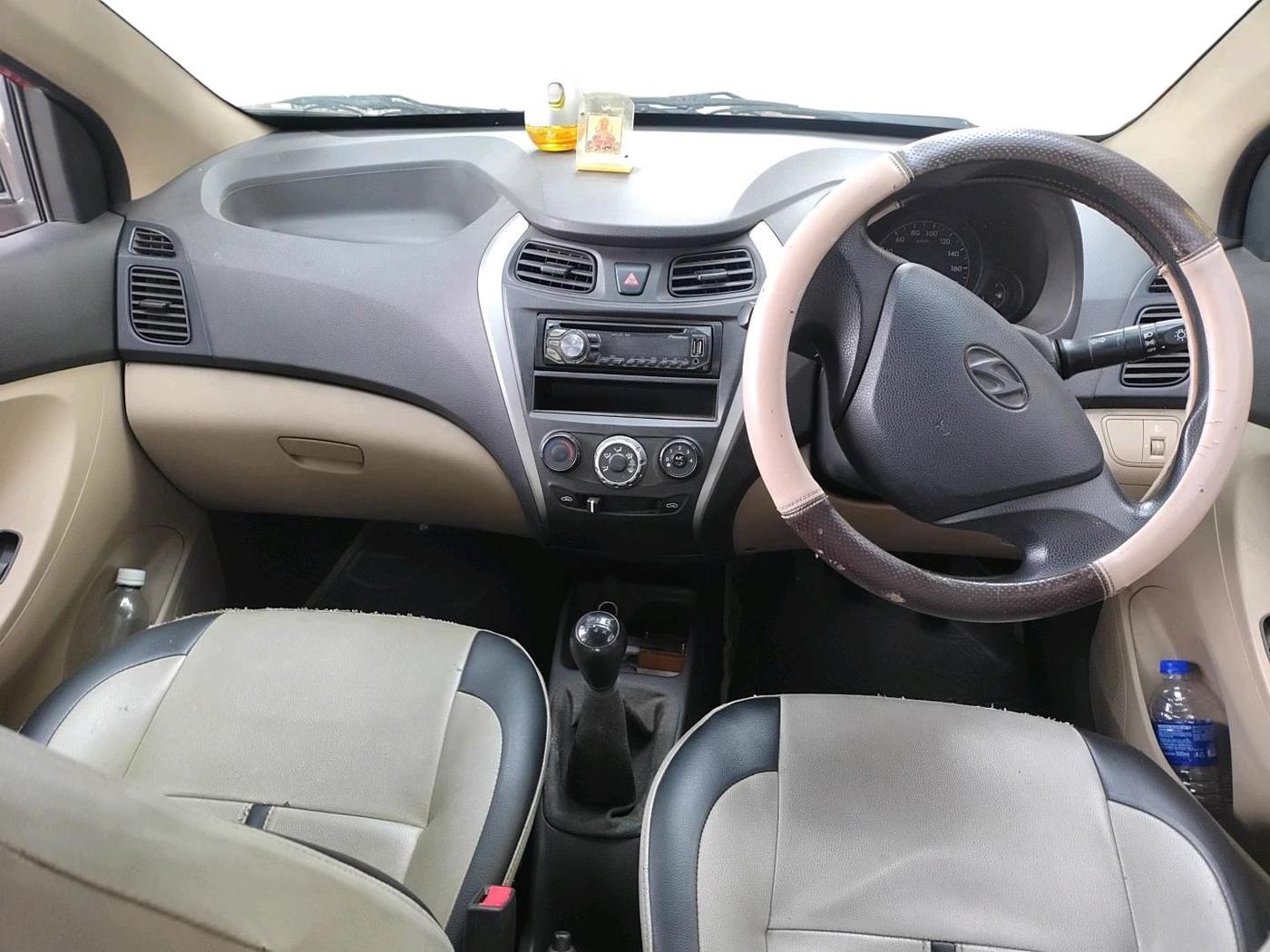 2014 Hyundai Eon ERA +, Petrol, Manual, 26,904 km, interior