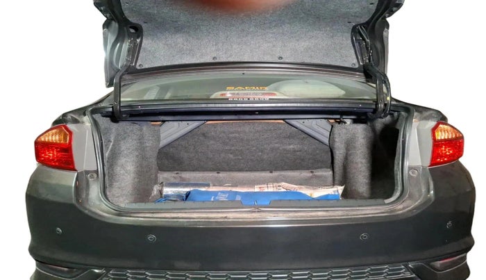 2018 Honda City 1.5L I-VTEC VX, Petrol, Manual, 1,06,239 km, exterior