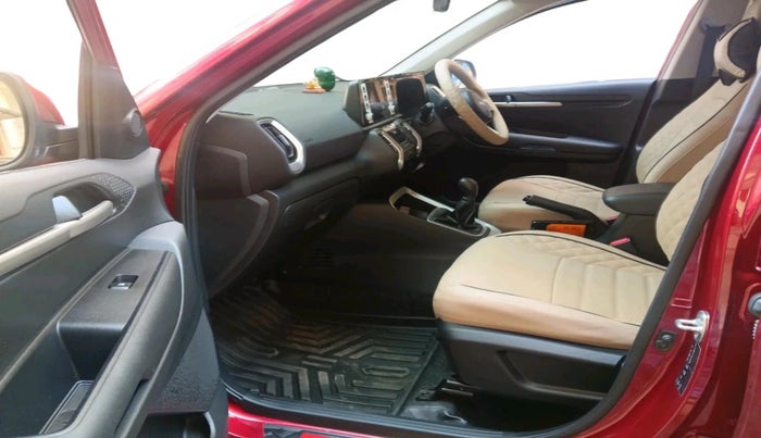 2022 KIA SONET HTK PLUS 1.2, Petrol, Manual, 4,012 km, interior