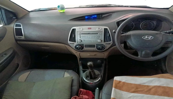 2011 Hyundai i20 MAGNA 1.2, Petrol, Manual, 41,241 km, interior