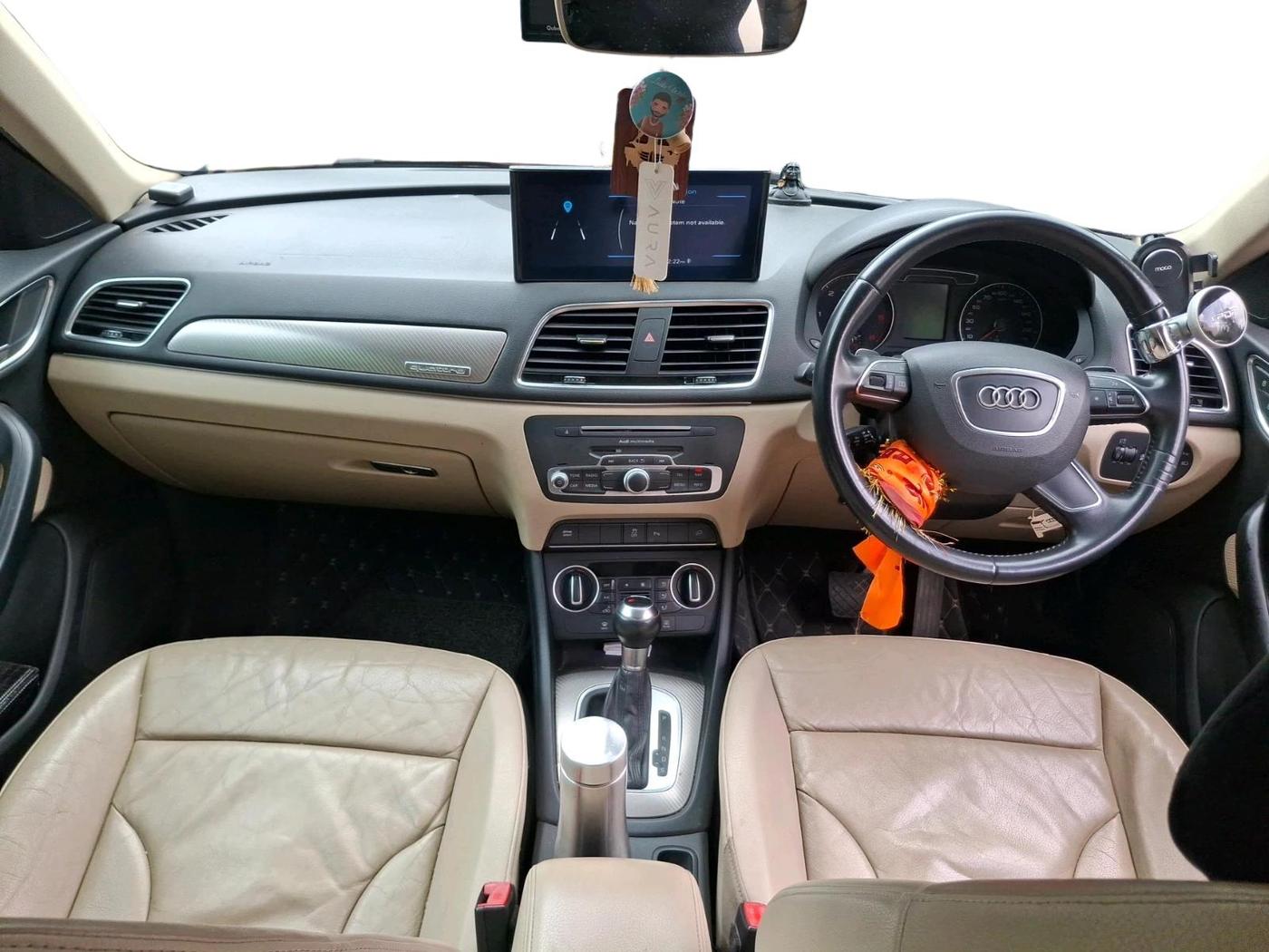 2015 Audi Q3 35 TDI Quattro, Diesel, Automatic, 75,950 km, interior