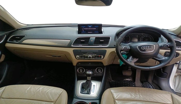 2016 Audi Q3 35 TDI Quattro, Diesel, Automatic, 1,18,998 km, interior