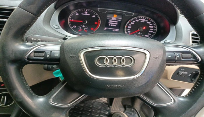 2016 Audi Q3 35 TDI Quattro, Diesel, Automatic, 1,18,998 km, interior