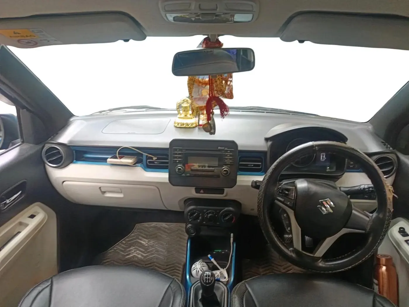 2017 Maruti IGNIS ZETA 1.2, Petrol, Manual, 76,604 km, interior