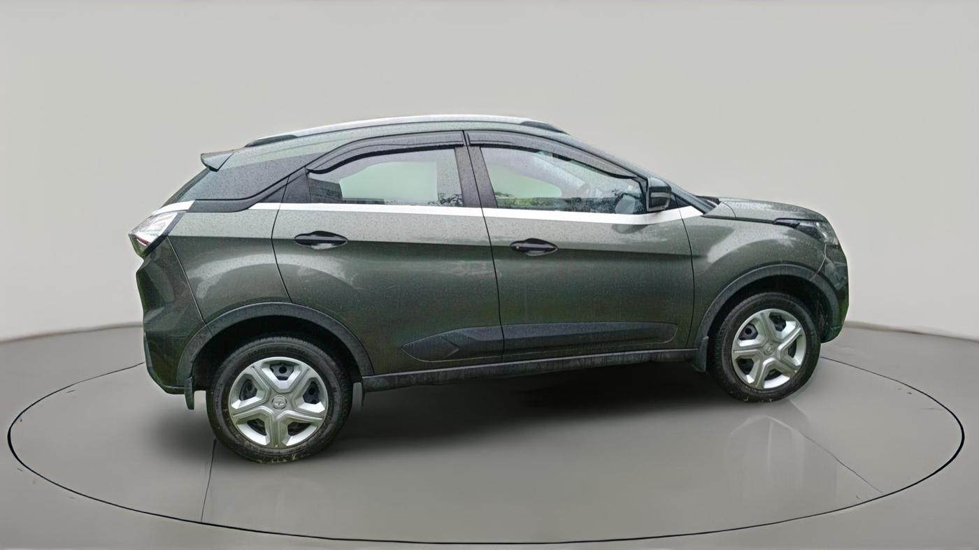 2022 Tata NEXON XM SUNROOF PETROL, Petrol, Manual, 13,591 km, exterior