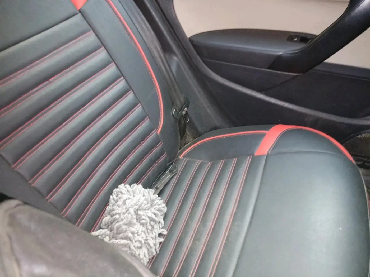 2011 Volkswagen Polo TRENDLINE 1.2L PETROL, Petrol, Manual, 93,692 km, interior