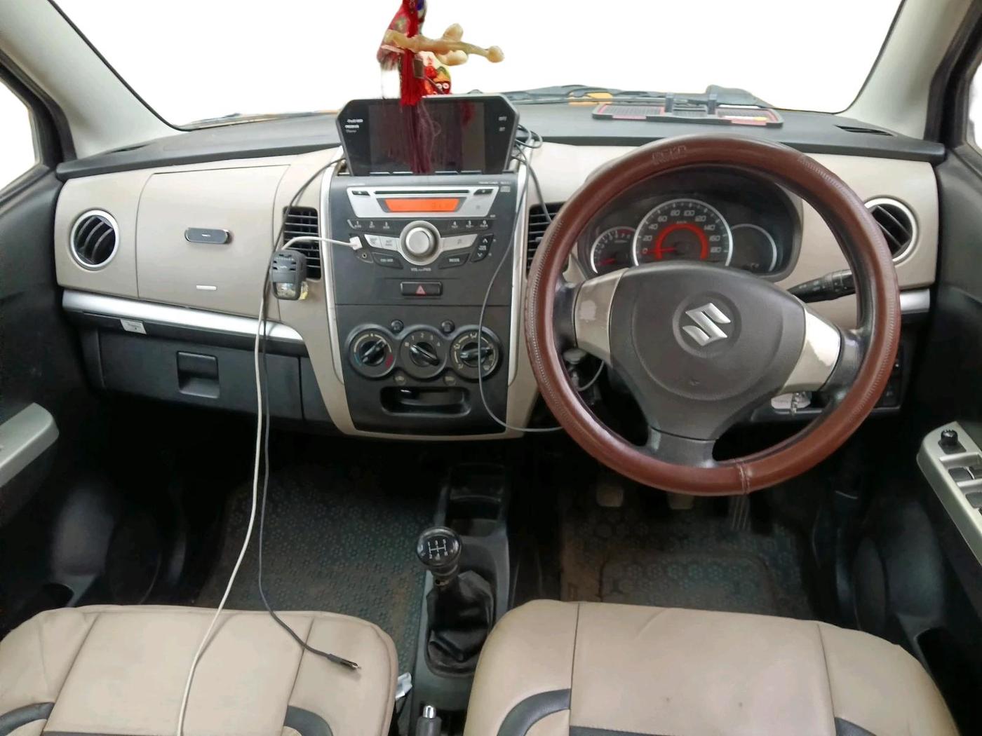 2016 Maruti Wagon R 1.0 VXI, Petrol, Manual, 73,859 km, interior