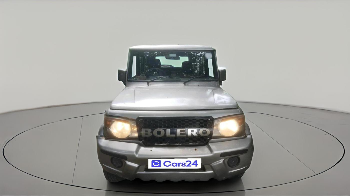2014 Mahindra Bolero SLE BS IV, Diesel, Manual, 1,42,037 km, exterior