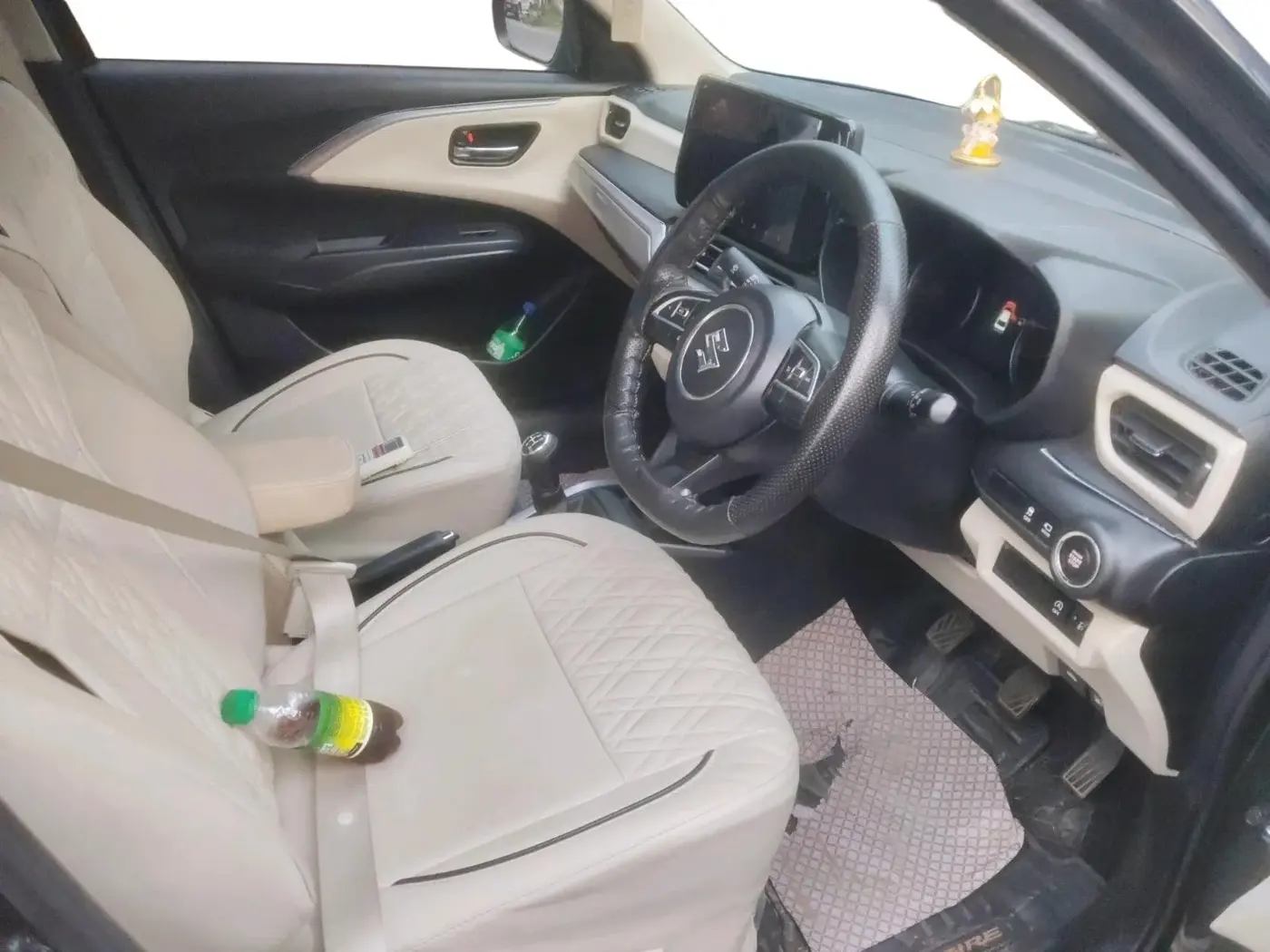 2025 Maruti Dzire ZXi Plus, Petrol, Manual, 14,691 km, interior