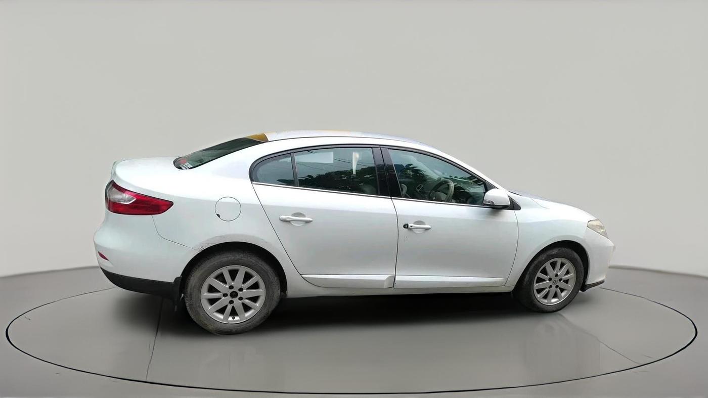 2013 Renault Fluence 1.5 E4, Diesel, Manual, 65,134 km, exterior