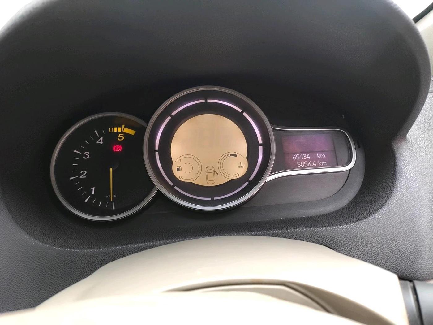 2013 Renault Fluence 1.5 E4, Diesel, Manual, 65,134 km, interior