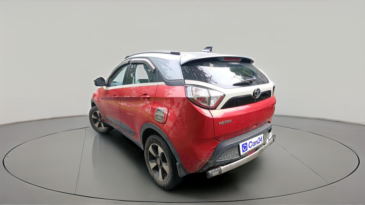 2018 Tata NEXON XZ PLUS PETROL DUAL TONE, Petrol, Manual, 40,331 km, exterior