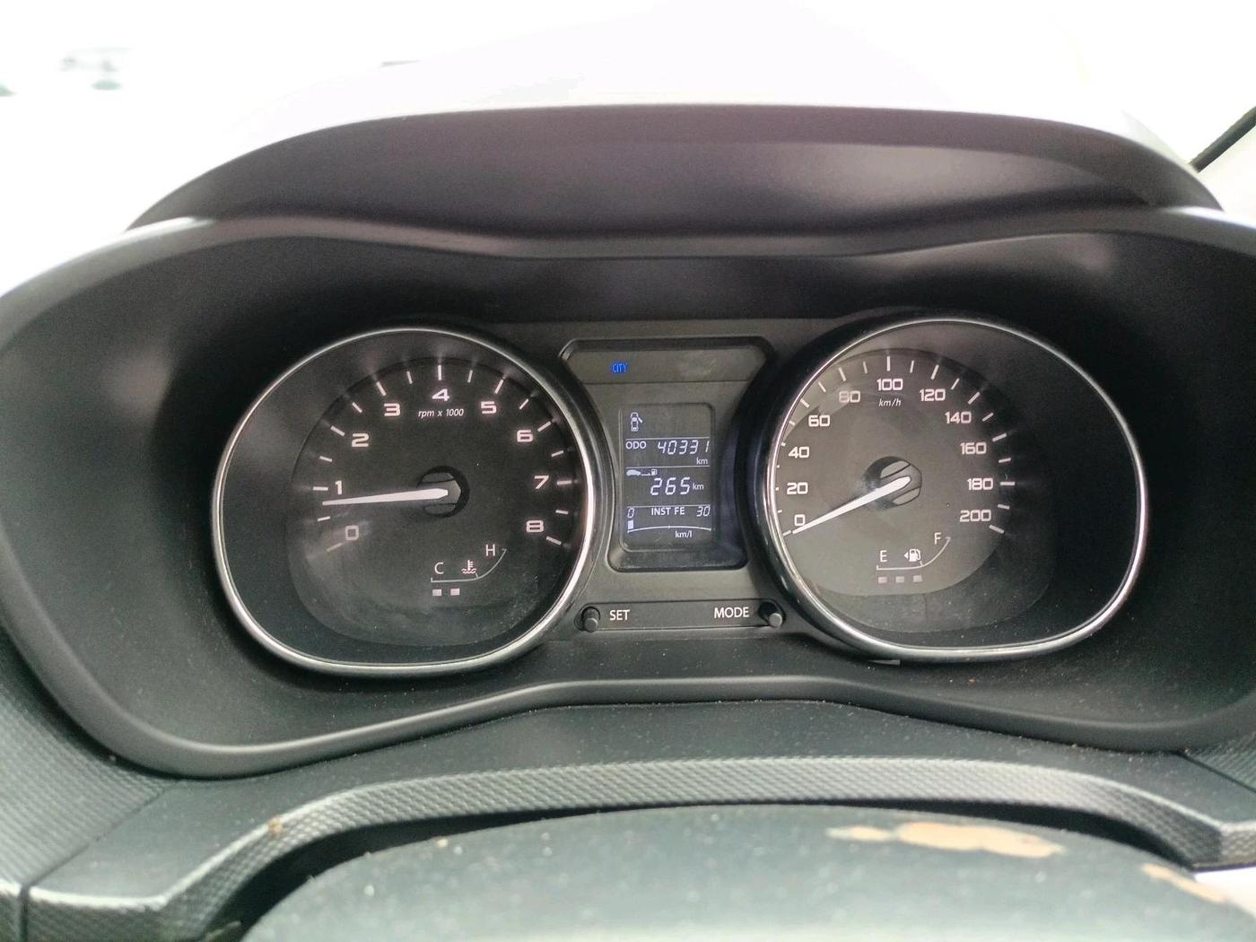 2018 Tata NEXON XZ PLUS PETROL DUAL TONE, Petrol, Manual, 40,331 km, interior
