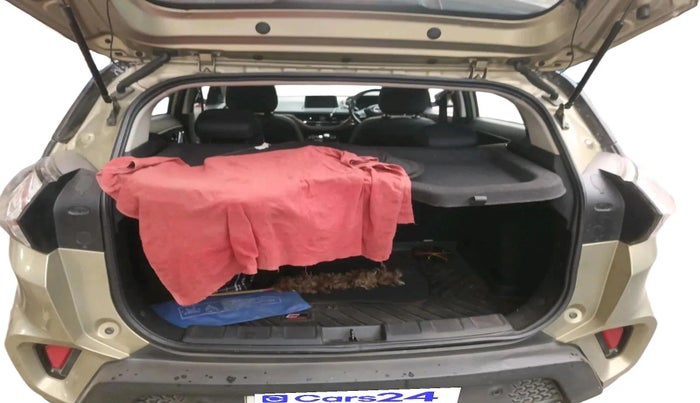 2022 Tata NEXON XZ PLUS PETROL KAZIRANGA, Petrol, Manual, 29,878 km, exterior