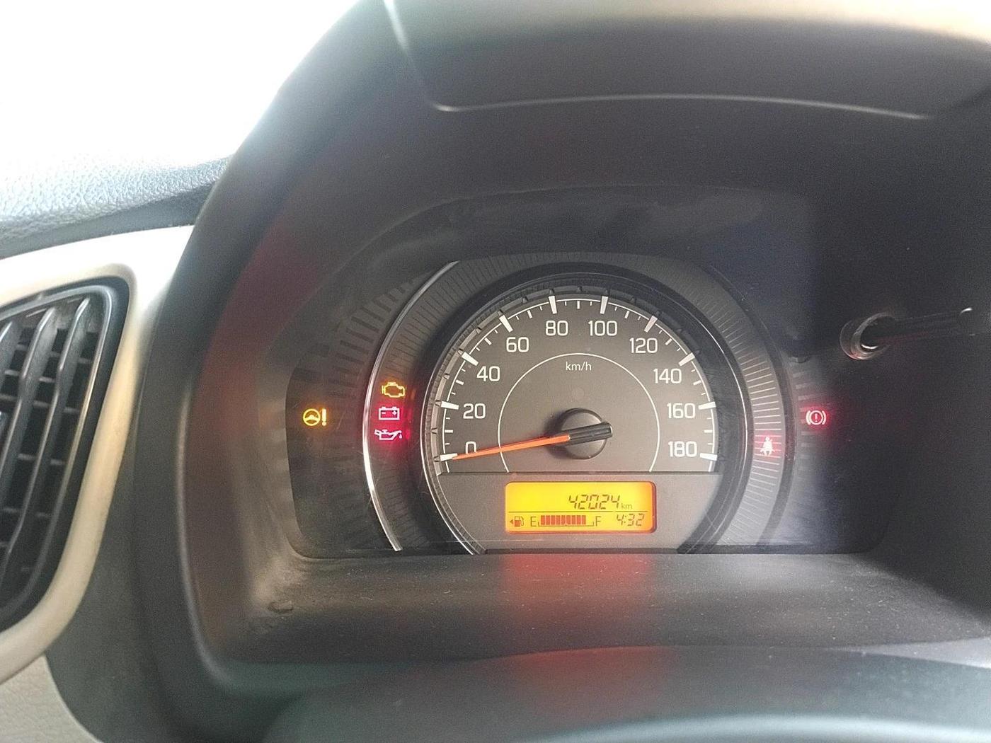 2019 Maruti New Wagon-R VXI 1.0, Petrol, Manual, 42,024 km, interior