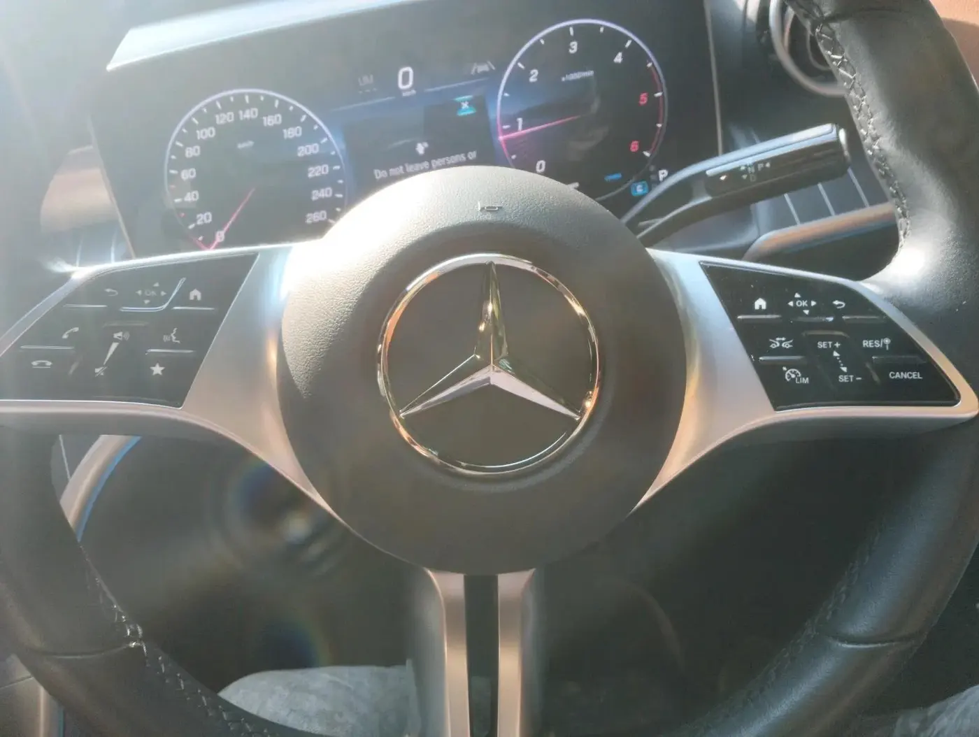 2024 Mercedes Benz GLC CLASS 220d 4MATIC, Diesel, Automatic, 3,750 km, interior