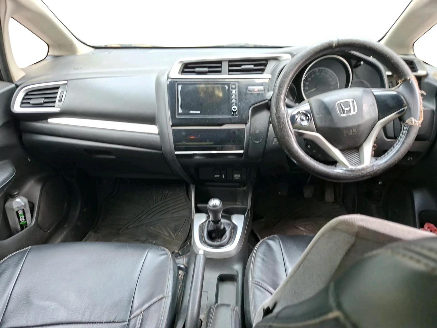 2017 Honda WR-V 1.2L I-VTEC VX MT, Petrol, Manual, 2,54,003 km, interior