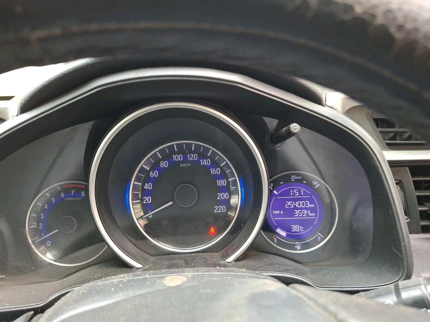 2017 Honda WR-V 1.2L I-VTEC VX MT, Petrol, Manual, 2,54,003 km, interior
