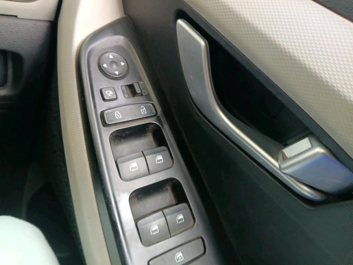 2023 Hyundai Creta SX 1.5 PETROL, Petrol, Manual, 15,004 km, interior