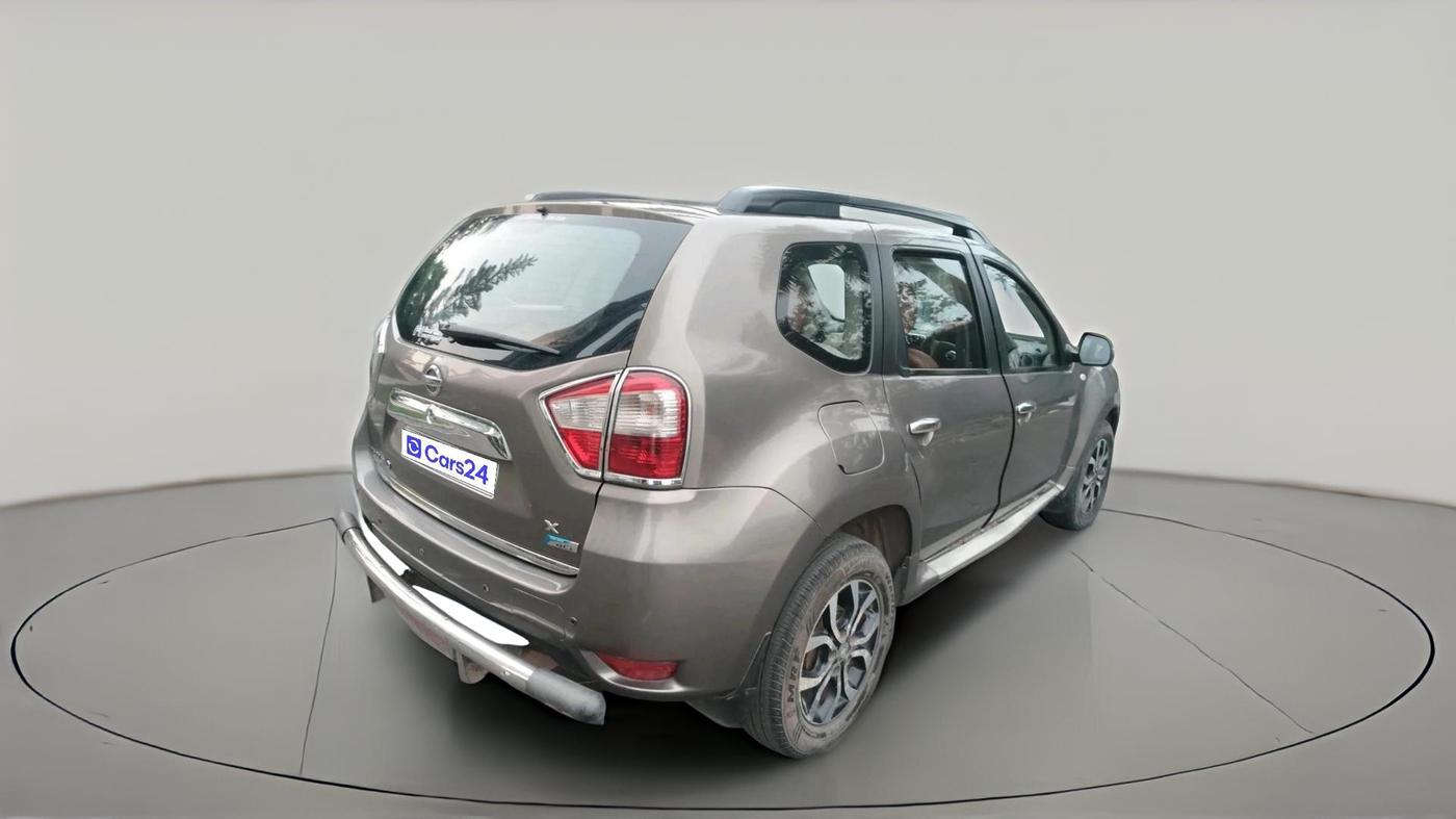 2015 Nissan Terrano XL (D), Diesel, Manual, 67,492 km, exterior