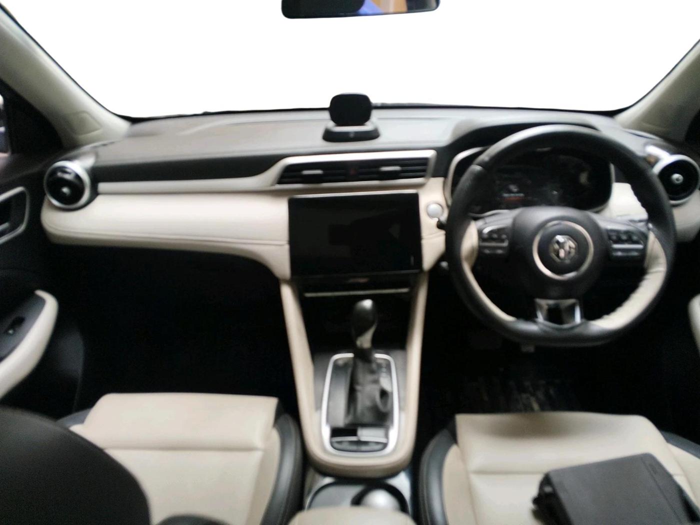 2021 MG ASTOR SAVVY 1.5 CVT, Petrol, Automatic, 41,283 km, interior