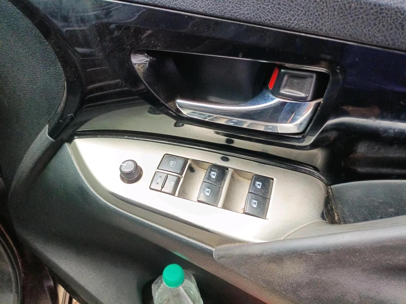 2018 Toyota Innova Crysta 2.4 VX 8 STR, Diesel, Manual, 1,56,230 km, interior