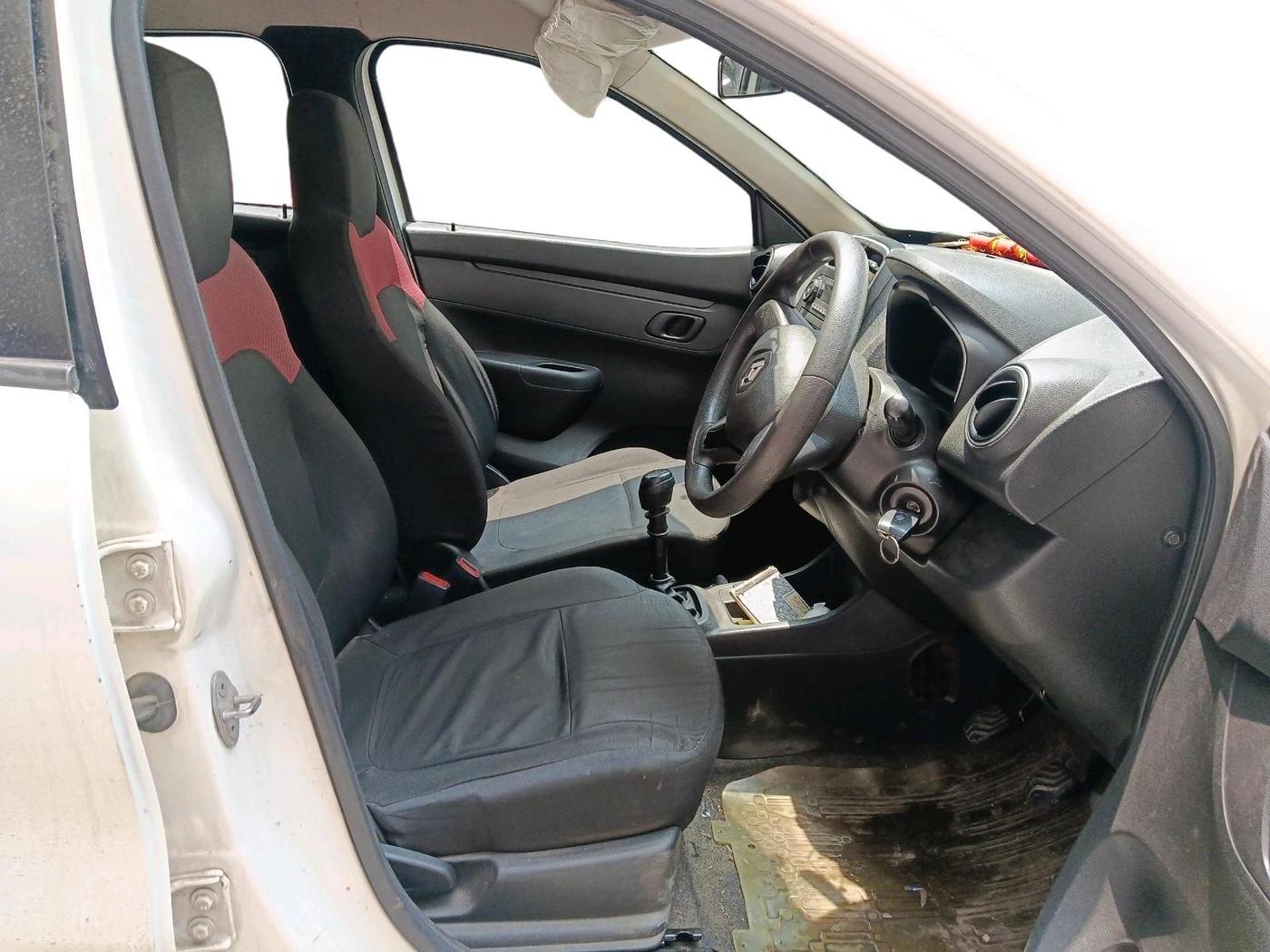 2018 Renault Kwid RXL, Petrol, Manual, 35,891 km, interior