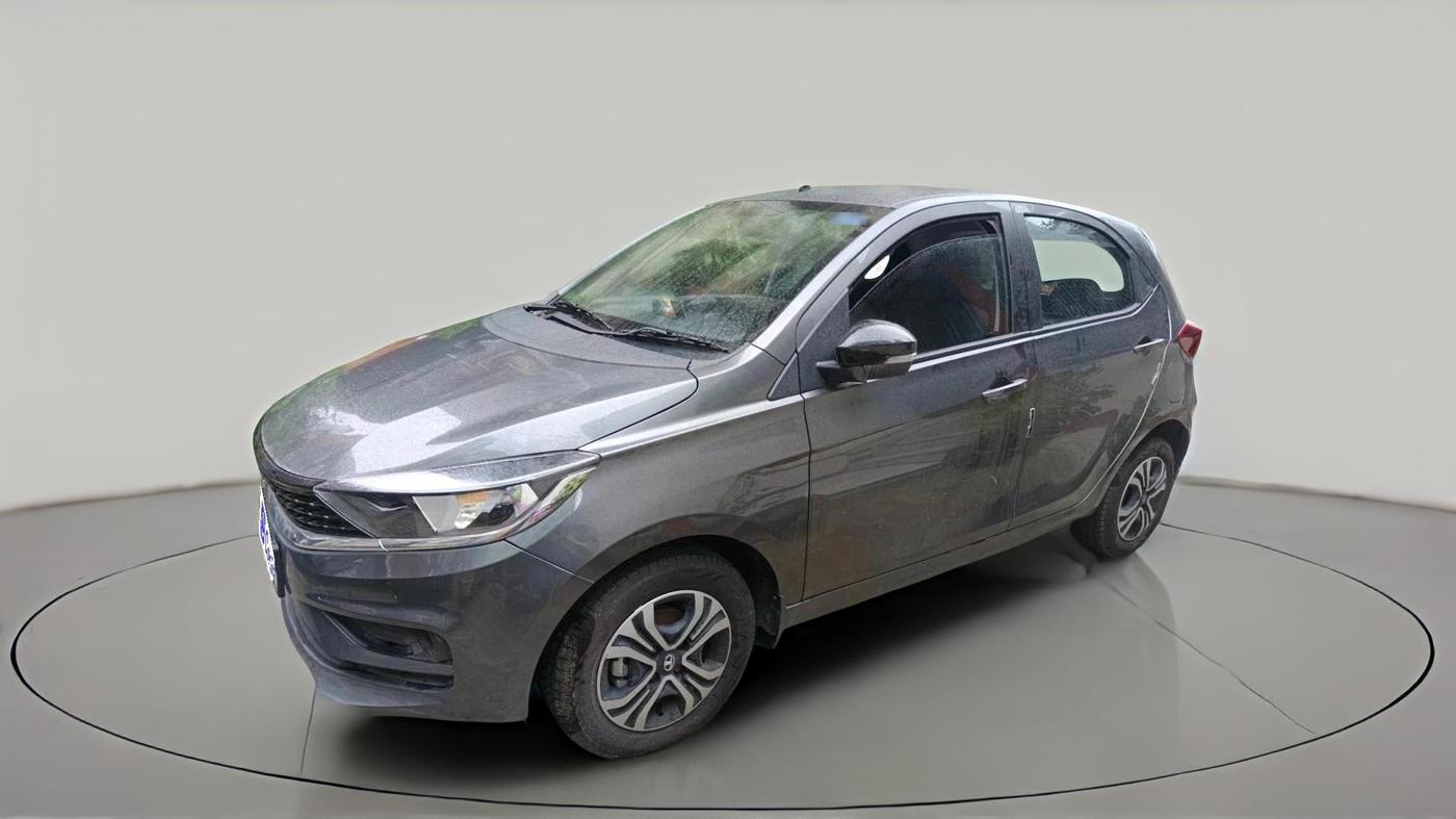 2024 Tata Tiago XTA PETROL, Petrol, Automatic, 695 km, exterior