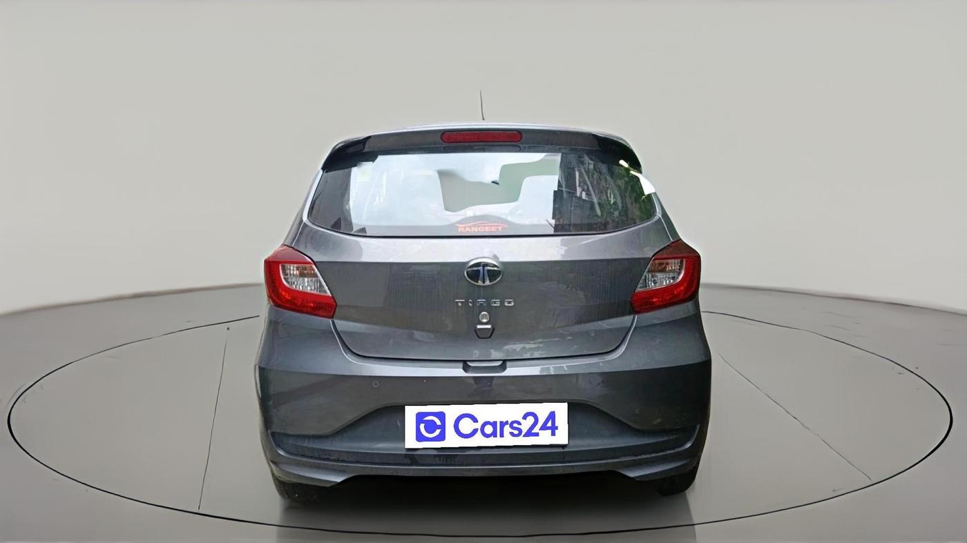 2024 Tata Tiago XTA PETROL, Petrol, Automatic, 695 km, exterior