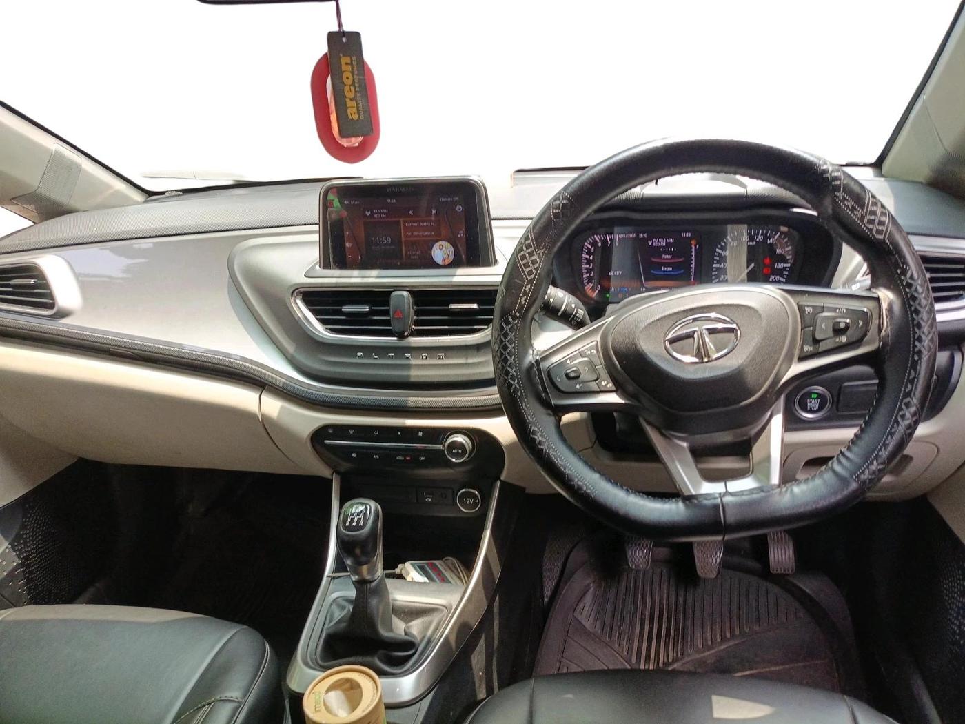 2022 Tata ALTROZ XZ PLUS PETROL, Petrol, Manual, 38,656 km, interior