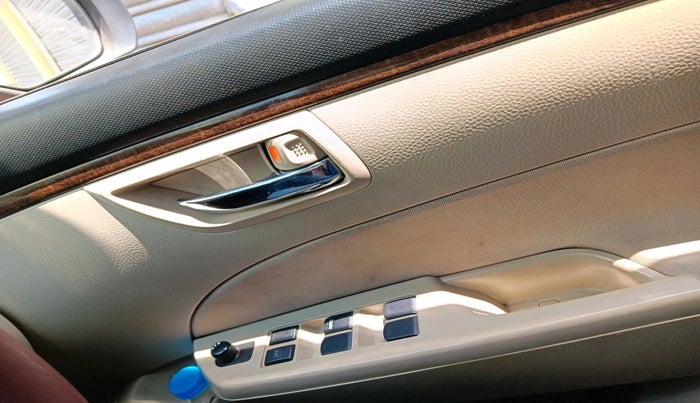 2014 Maruti Swift Dzire VXI, Petrol, Manual, 89,515 km, interior