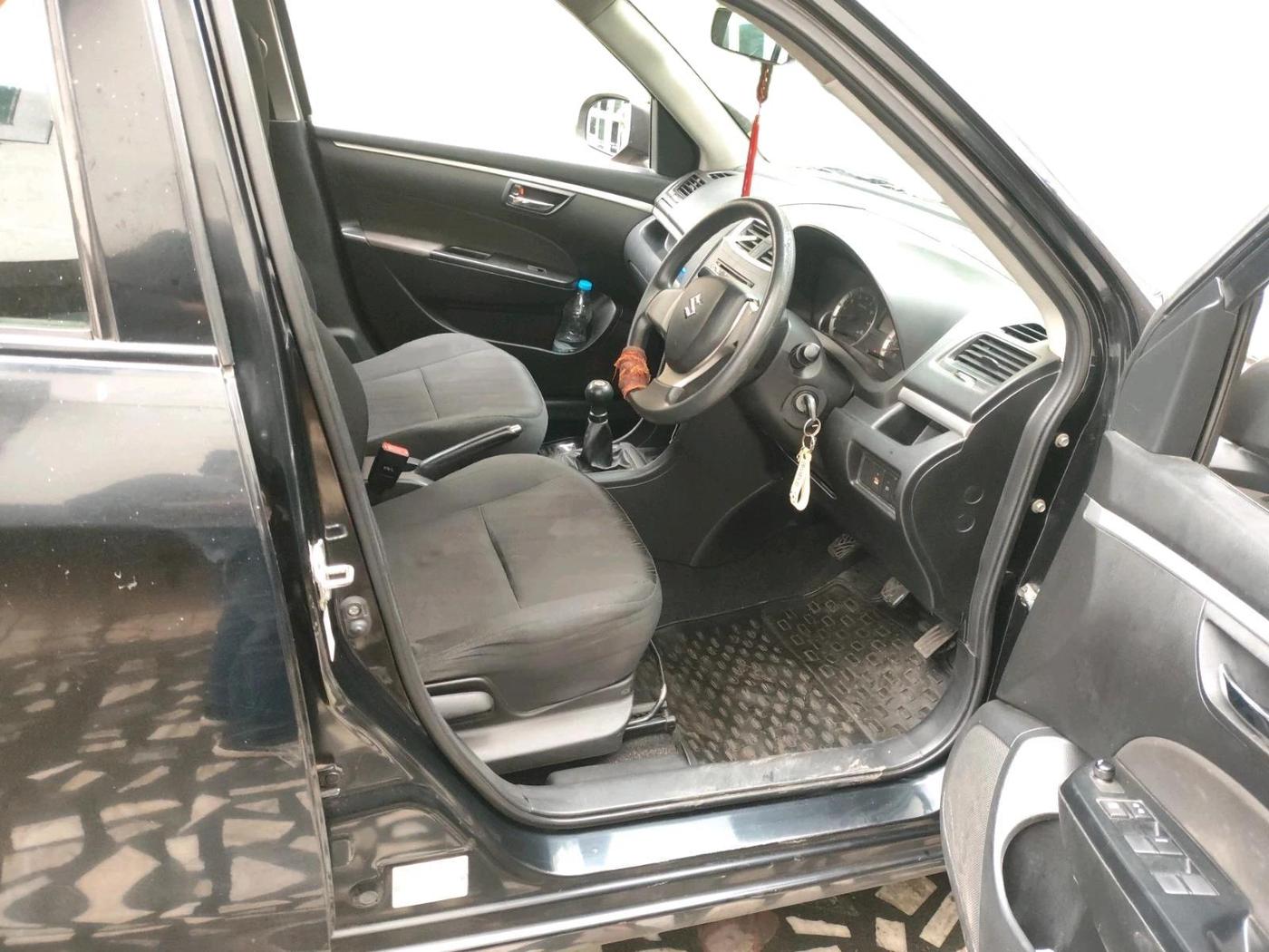 2012 Maruti Swift VXI, Petrol, Manual, 1,15,857 km, interior