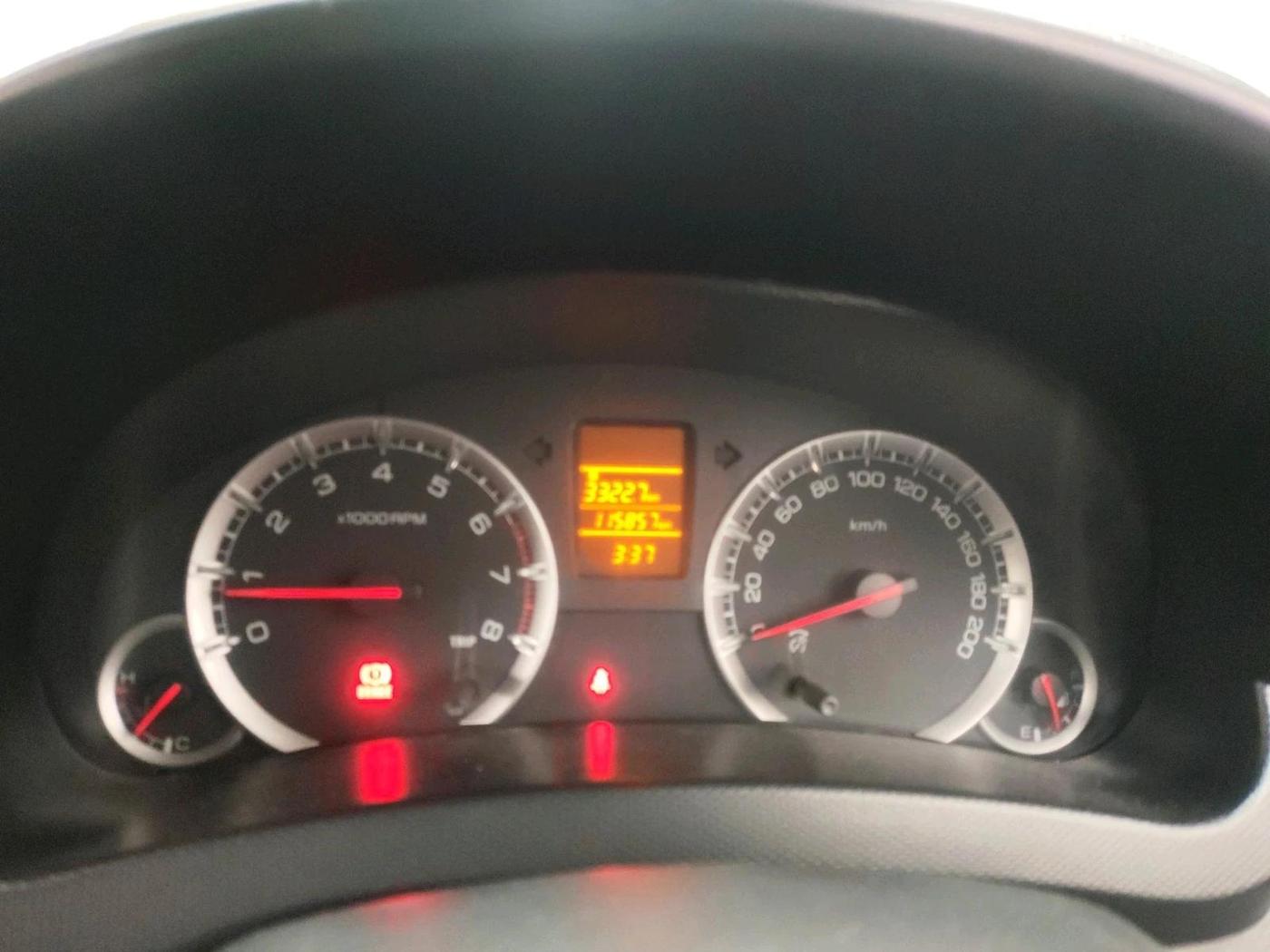 2012 Maruti Swift VXI, Petrol, Manual, 1,15,857 km, interior