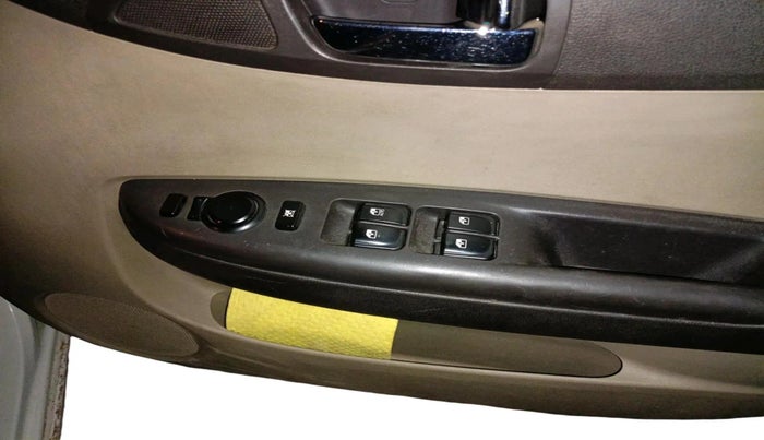 2013 Hyundai i20 SPORTZ 1.2, Petrol, Manual, 80,959 km, interior