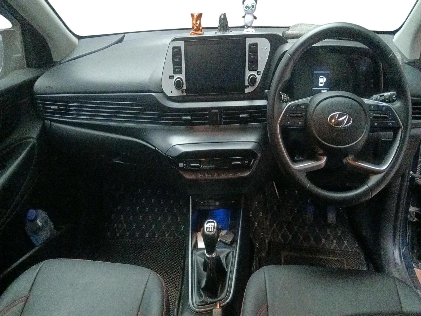 2022 Hyundai NEW I20 ASTA 1.2 MT, Petrol, Manual, 20,485 km, interior