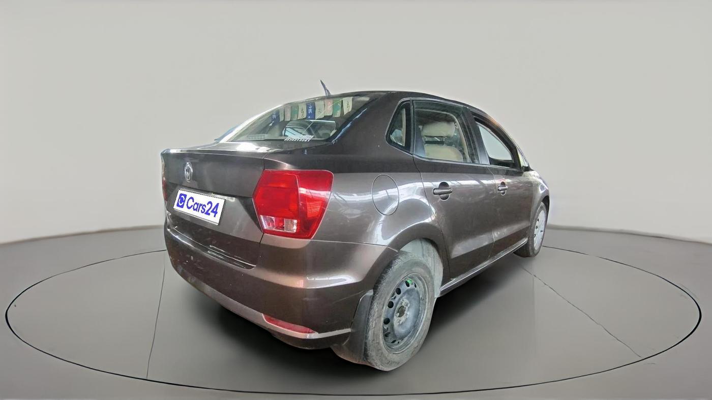 2017 Volkswagen Ameo COMFORTLINE 1.2L, Petrol, Manual, 40,415 km, exterior