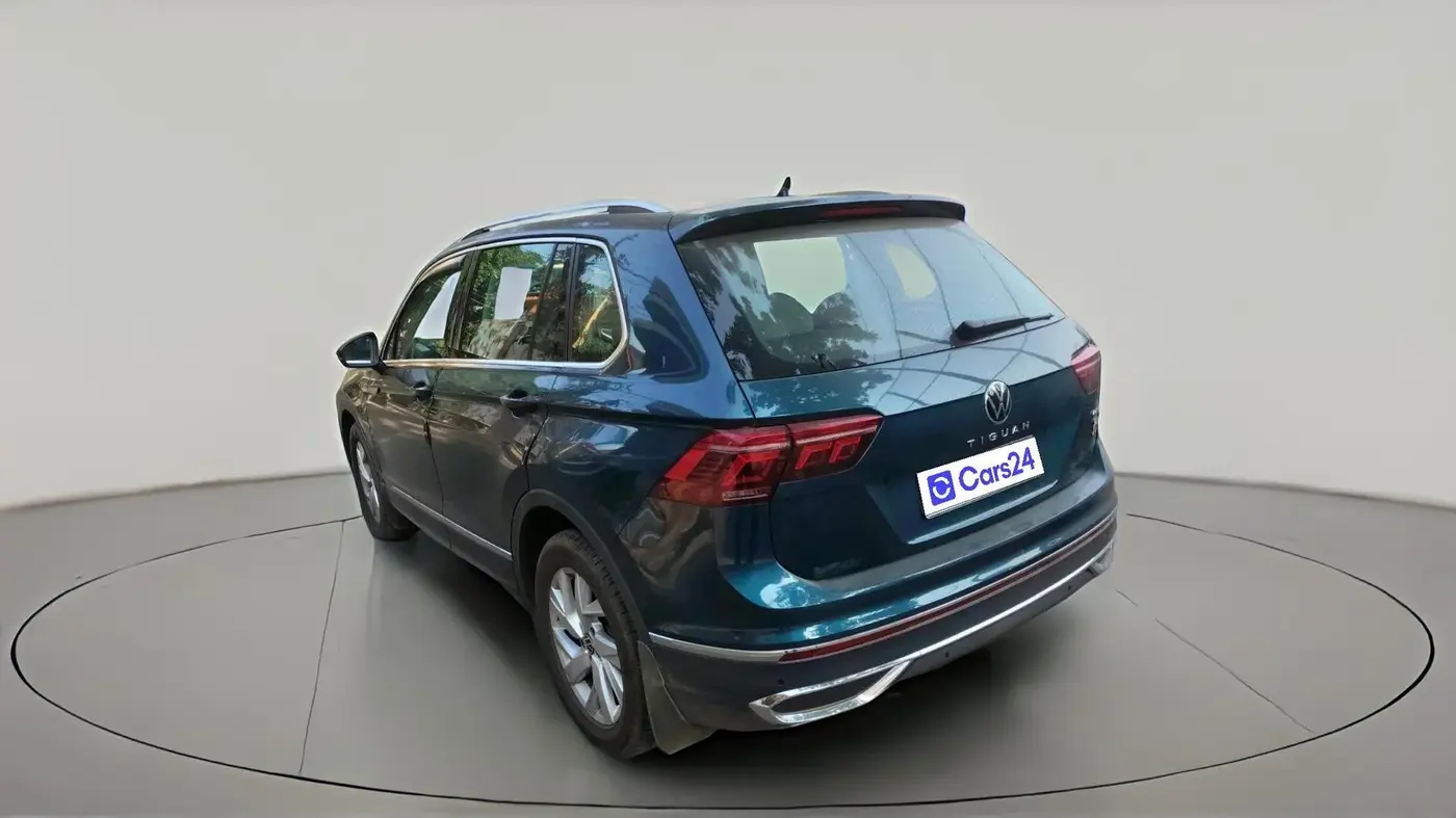 2024 Volkswagen TIGUAN ELEGANCE 2.0 TSI DSG, Petrol, Automatic, 1,969 km, exterior