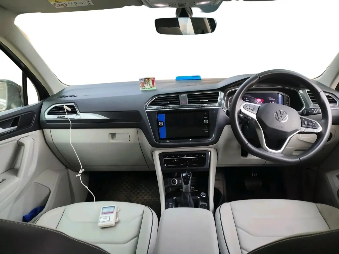 2024 Volkswagen TIGUAN ELEGANCE 2.0 TSI DSG, Petrol, Automatic, 1,969 km, interior