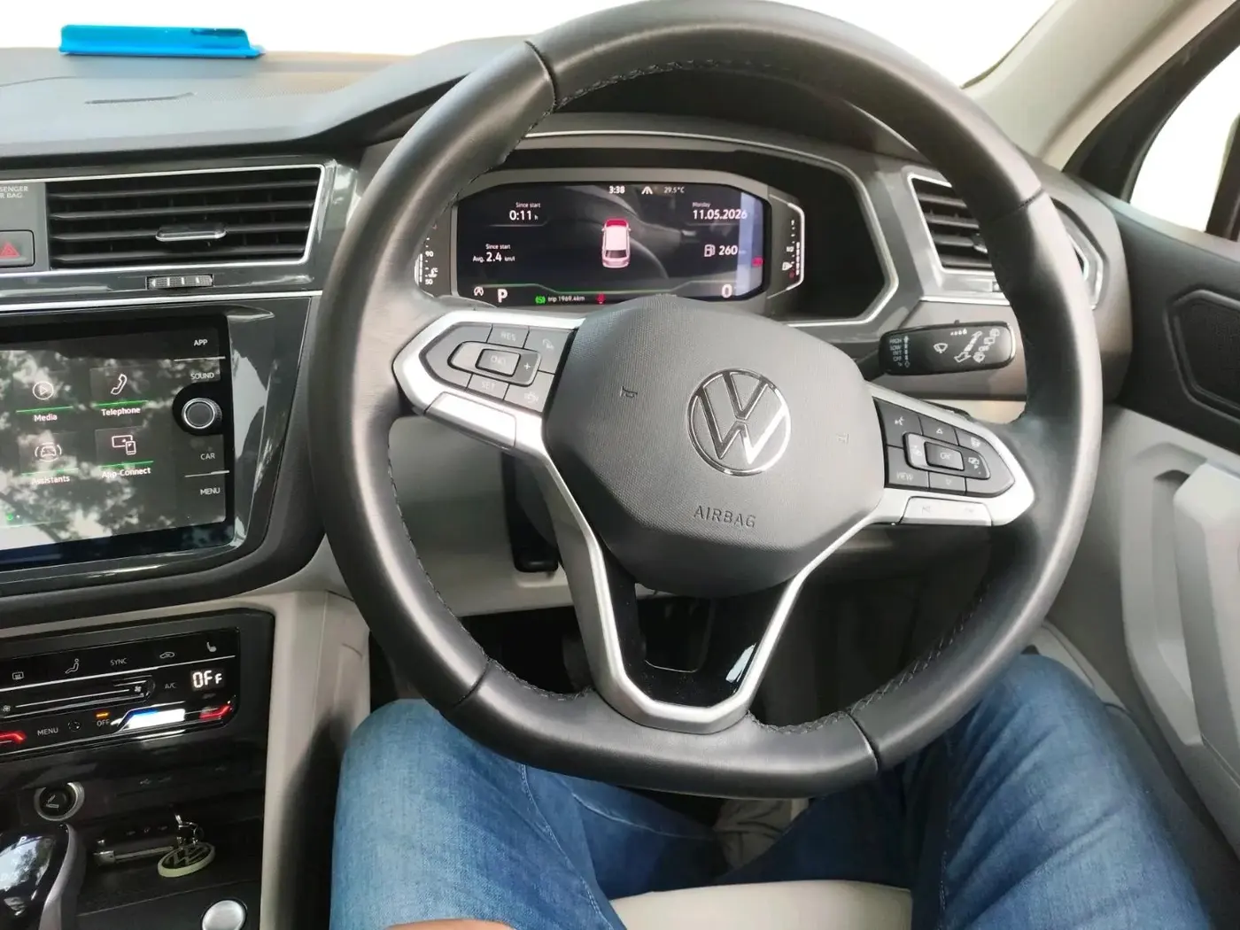 2024 Volkswagen TIGUAN ELEGANCE 2.0 TSI DSG, Petrol, Automatic, 1,969 km, interior