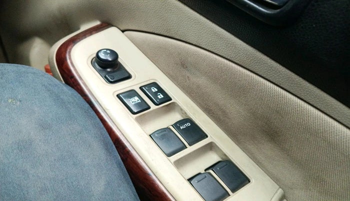 2018 Maruti Dzire ZXI PLUS, Petrol, Manual, 82,683 km, interior