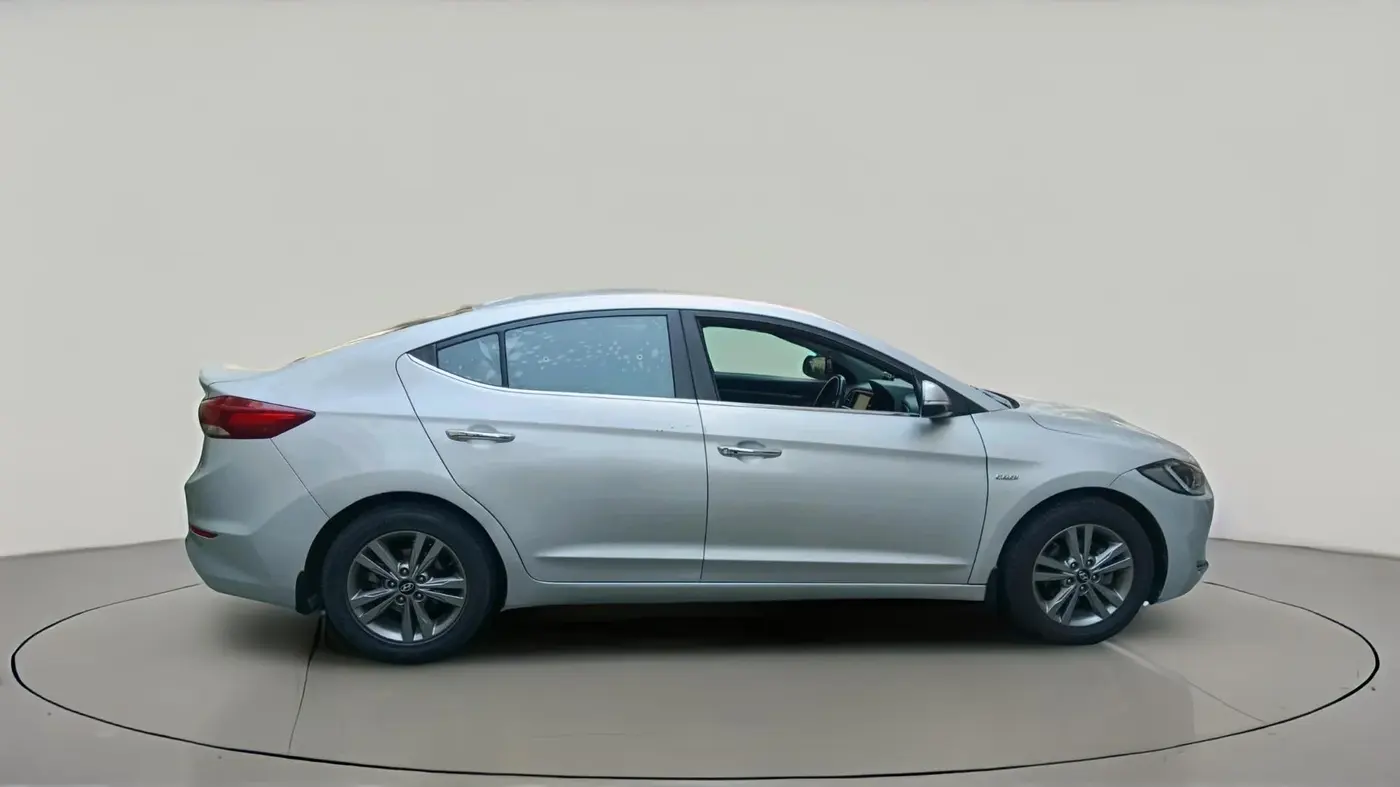 2017 Hyundai New Elantra 1.6 SX (O) AT DIESEL, Diesel, Automatic, 1,09,200 km, exterior