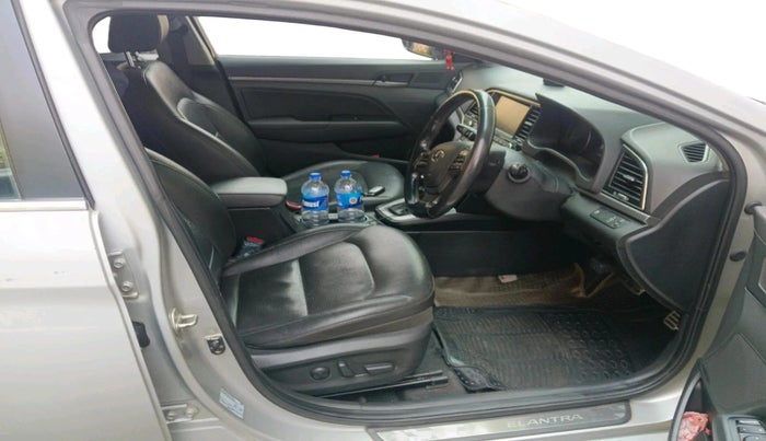 2017 Hyundai New Elantra 1.6 SX (O) AT DIESEL, Diesel, Automatic, 1,08,886 km, interior