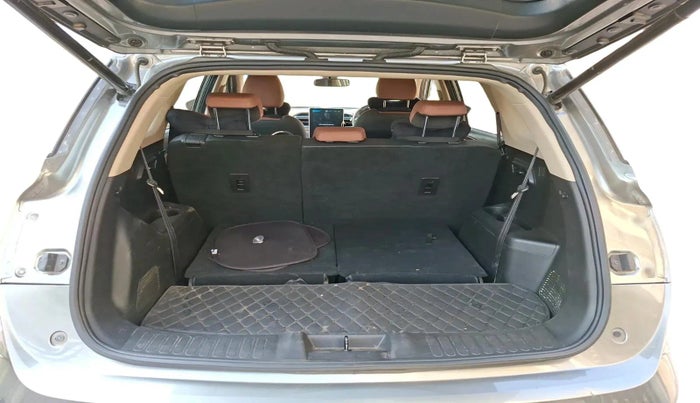 2023 MG HECTOR PLUS SHARP PRO 1.5 PETROL TURBO CVT 7 STR, Petrol, Automatic, 12,500 km, exterior