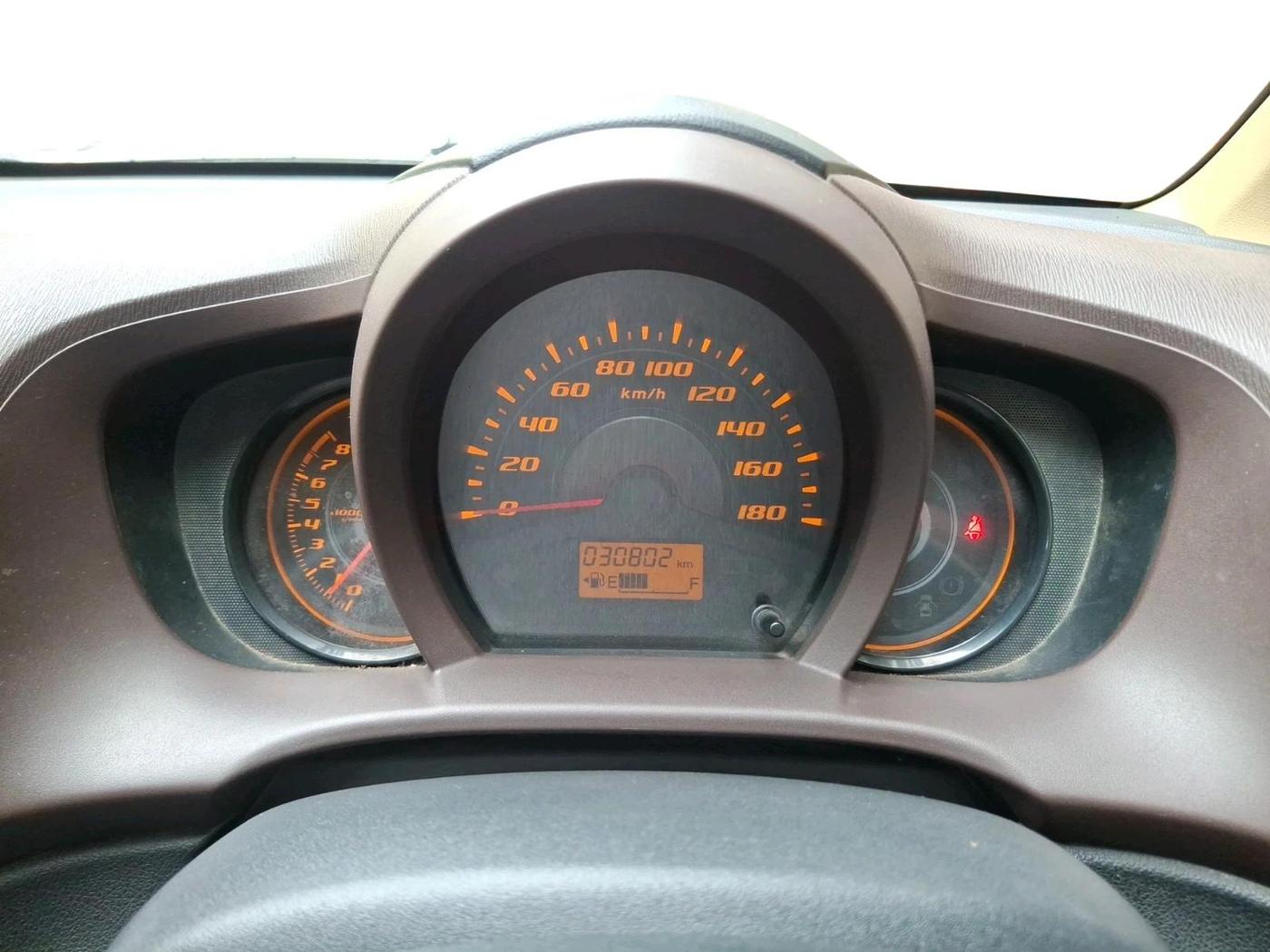 2013 Honda Amaze 1.2L I-VTEC EX, Petrol, Manual, 30,802 km, interior