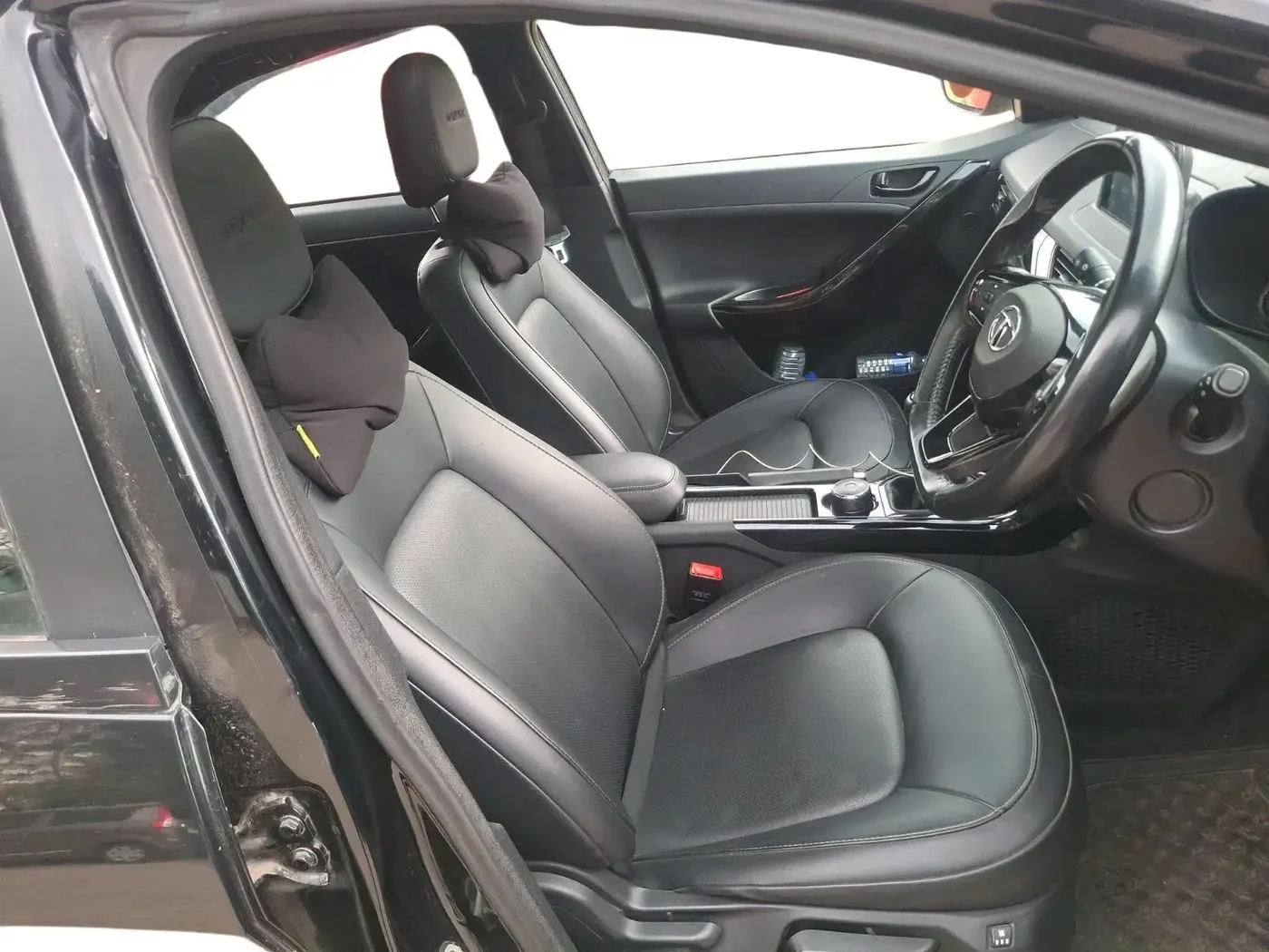 2022 Tata NEXON XZ PLUS (PREMIUM) DARK EDITION PETROL, Petrol, Manual, 54,000 km, interior